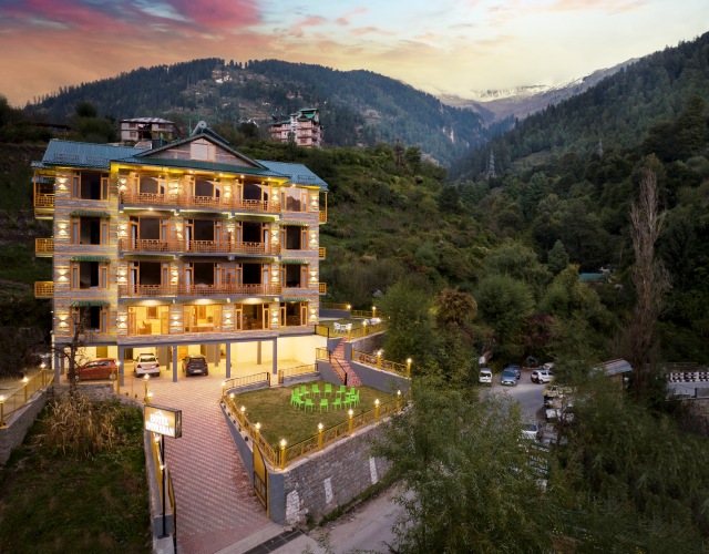 Hotel Indrasan Manali, Luxury Hotel in Manali.